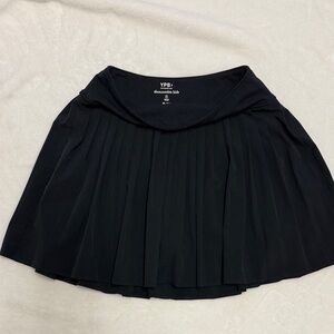 Abercrombie Kids Black Pleated Skort